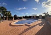 Xalet independent amb terreny en venda a Crevillent ref.: TR379679 foto