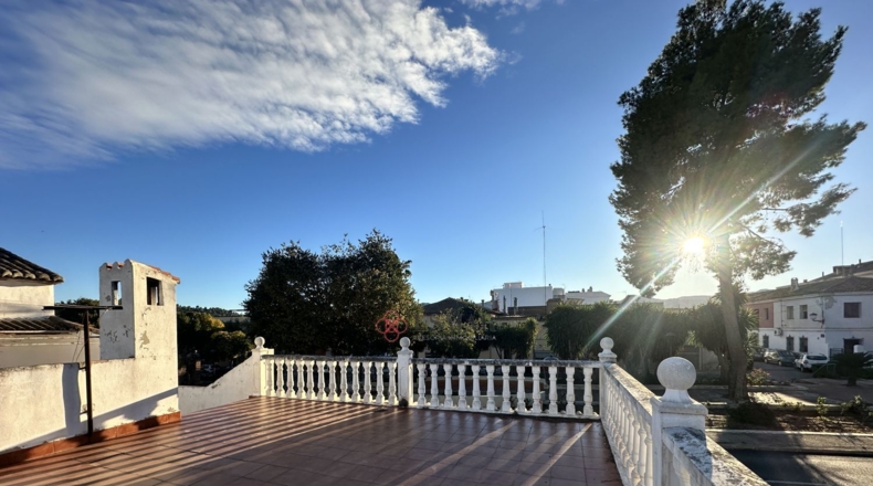 Valencia - Algimia de Alfara - 245m2