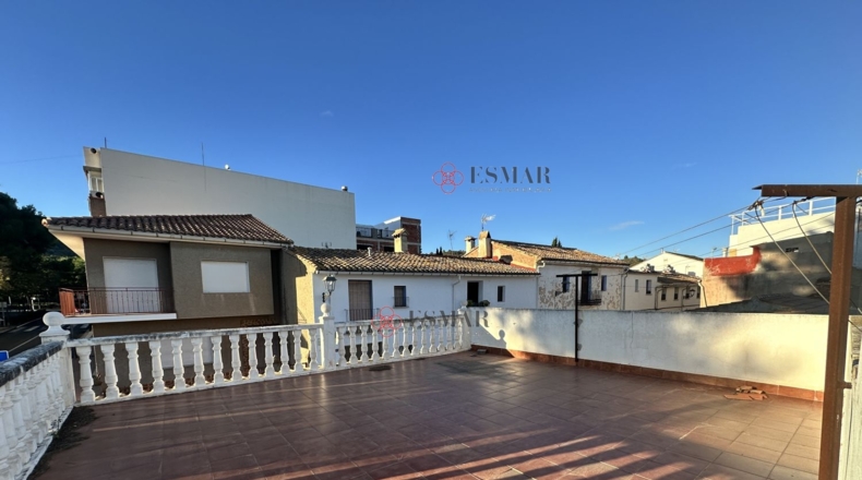 Valencia - Algimia de Alfara - 245m2
