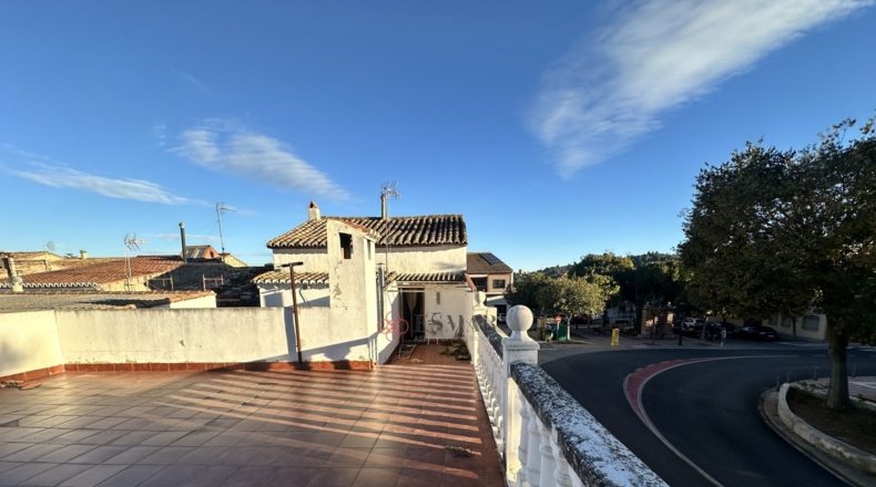 Valencia - Algimia de Alfara - 245m2