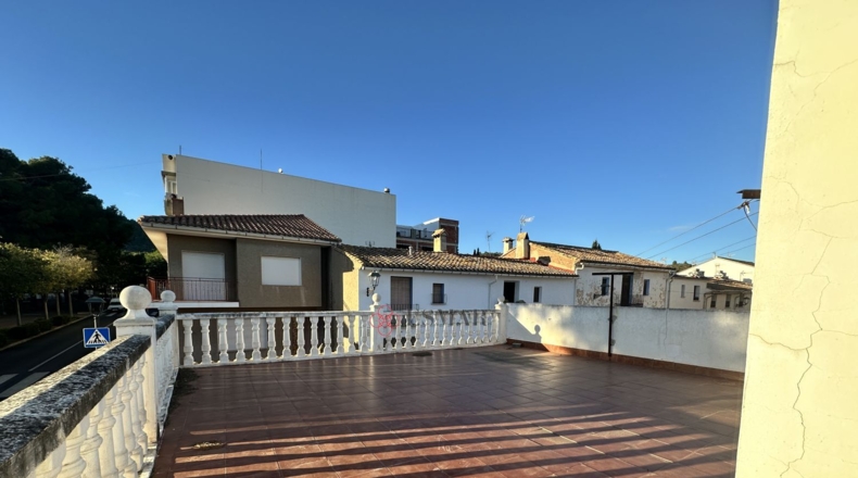 Valencia - Algimia de Alfara - 245m2