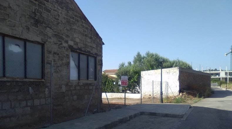 Valencia - Algimia de Alfara - 1078m2
