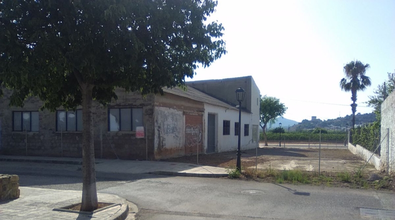 Valencia - Algimia de Alfara - 1078m2