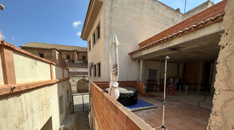 Valencia - Algimia de Alfara - 200m2
