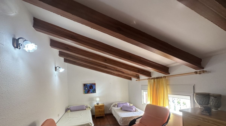 Valencia - Algimia de Alfara - 664m2