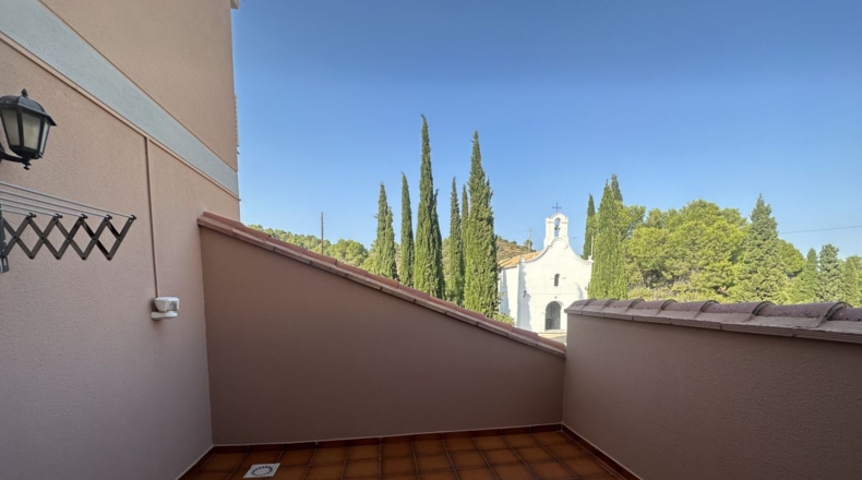 Valencia - Algimia de Alfara - 664m2
