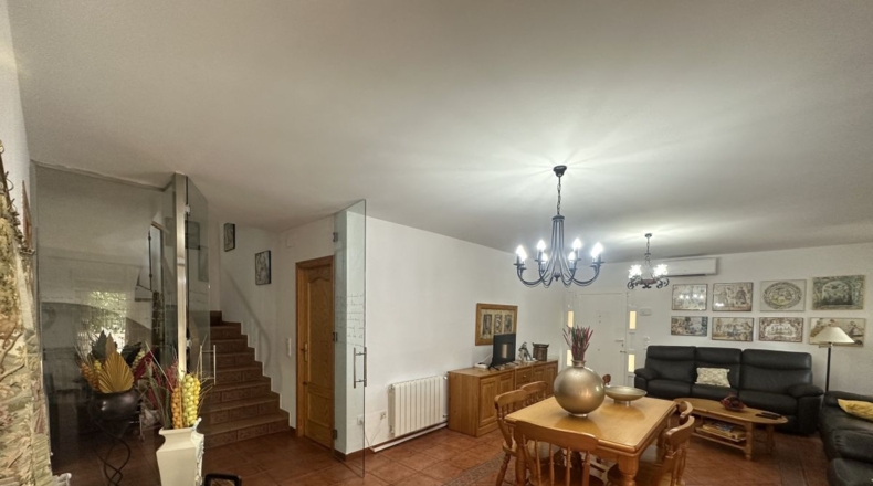 Valencia - Algimia de Alfara - 664m2