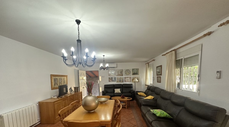 Valencia - Algimia de Alfara - 664m2