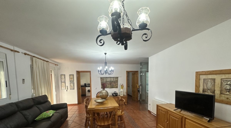 Valencia - Algimia de Alfara - 664m2