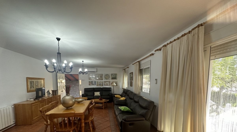 Valencia - Algimia de Alfara - 664m2