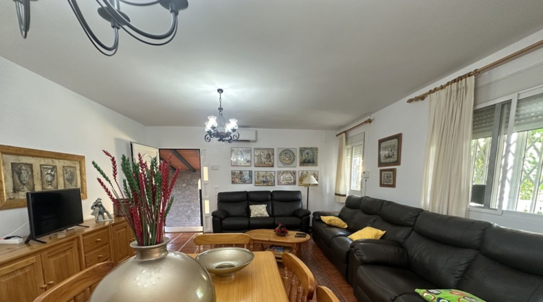 Valencia - Algimia de Alfara - 664m2