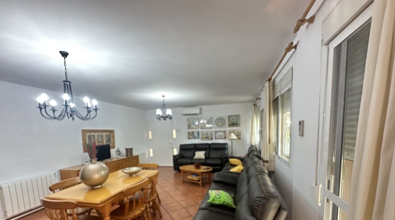Valencia - Algimia de Alfara - 664m2