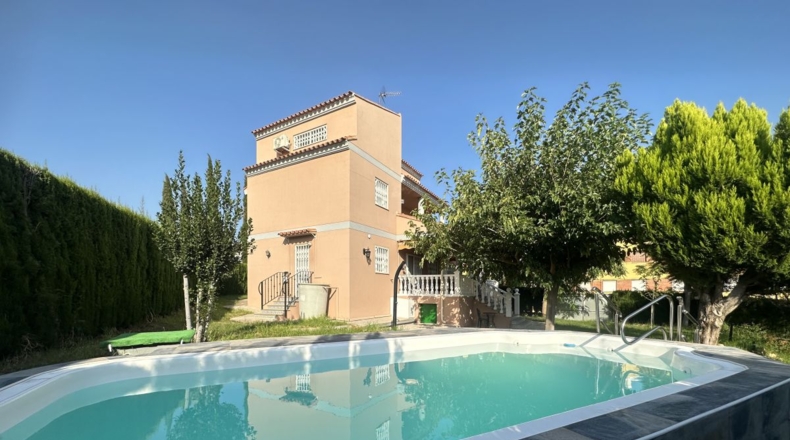 Valencia - Algimia de Alfara - 664m2