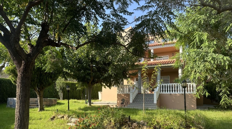 Valencia - Algimia de Alfara - 664m2