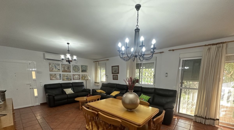 Valencia - Algimia de Alfara - 664m2
