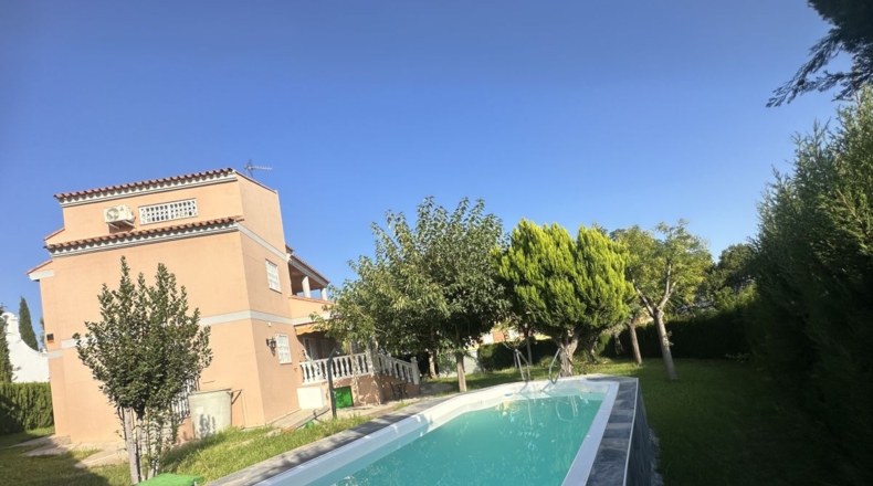 Valencia - Algimia de Alfara - 664m2