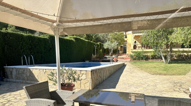 Valencia - Algar de Palància - 675m2