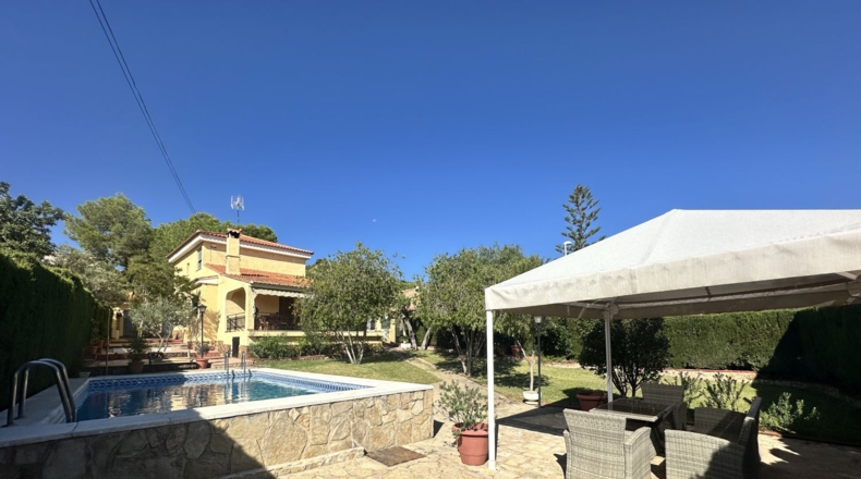 Valencia - Algar de Palància - 675m2