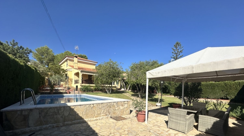 Valencia - Algar de Palància - 675m2