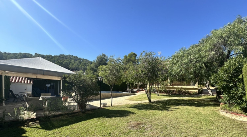 Valencia - Algar de Palància - 675m2
