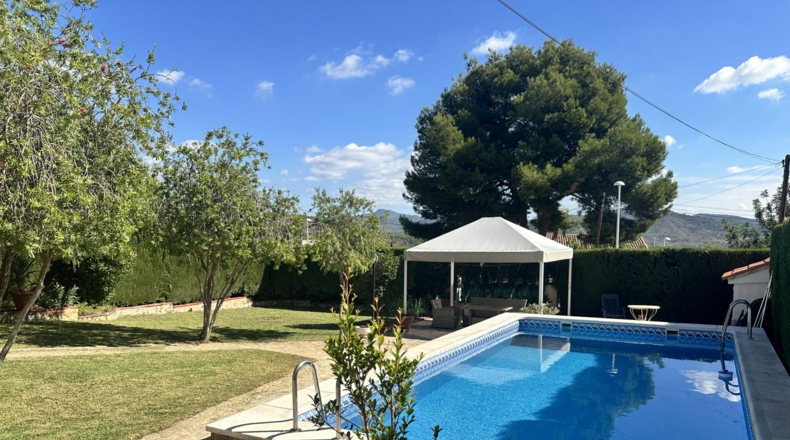 Valencia - Algar de Palància - 675m2