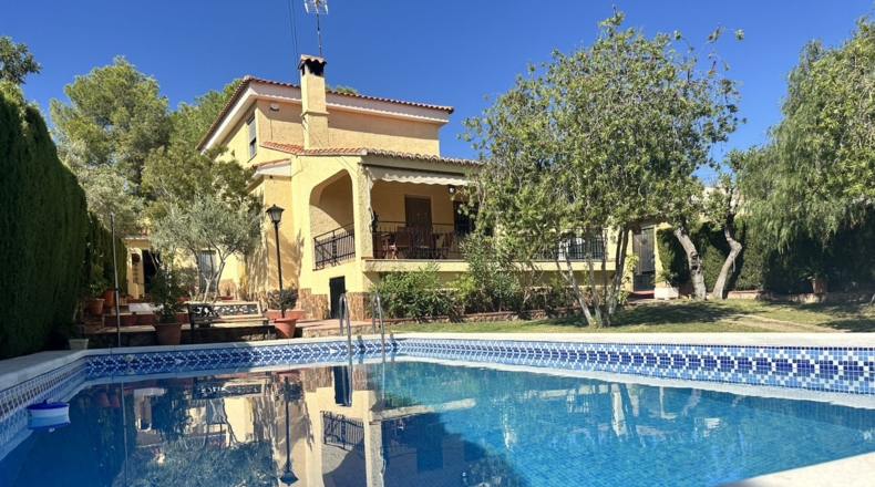 Valencia - Algar de Palància - 675m2
