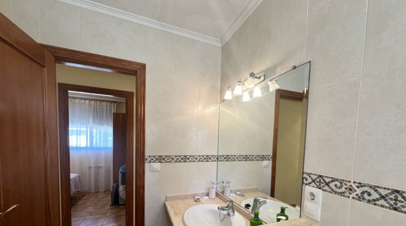 Valencia - Algar de Palància - 675m2