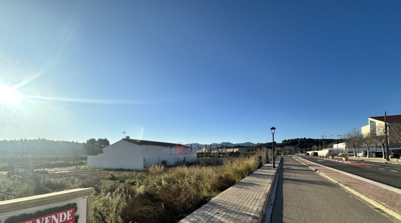 València - Algimia de Alfara - 130m2