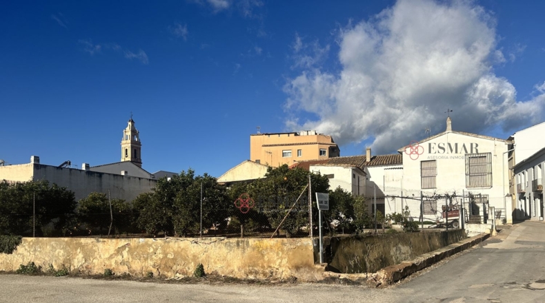 Valencia - Algimia de Alfara - 732m2