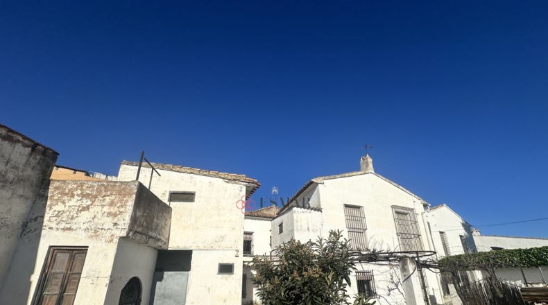 Valencia - Algimia de Alfara - 732m2