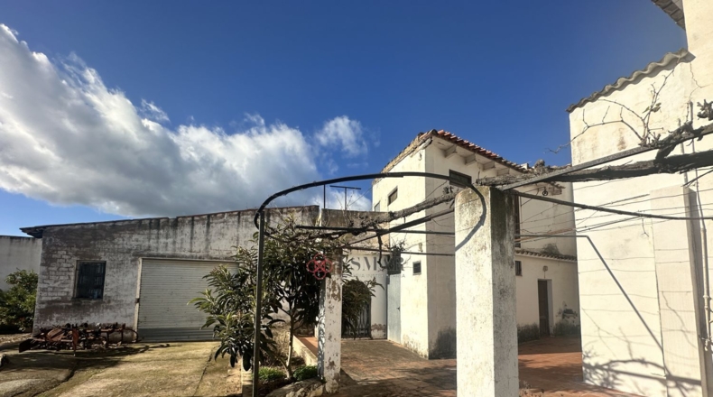 Valencia - Algimia de Alfara - 732m2