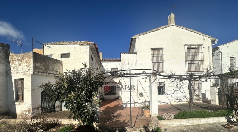 Valencia - Algimia de Alfara - 732m2