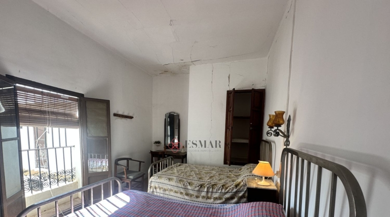 Valencia - Algimia de Alfara - 732m2