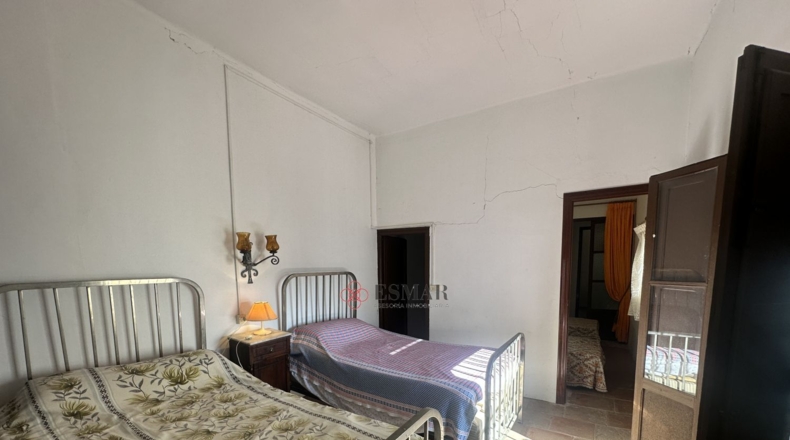 Valencia - Algimia de Alfara - 732m2