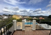 Chalet independiente con terreno en venta en Algar de Palància ref: TR380674 foto