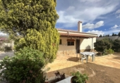 Chalet independiente con terreno en venta en Algar de Palància ref: TR380674 foto