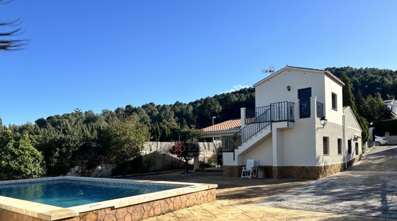 Valencia - Algar de Palancia - 699m2