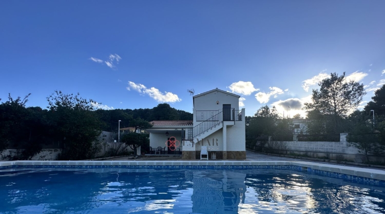 Valencia - Algar de Palancia - 699m2