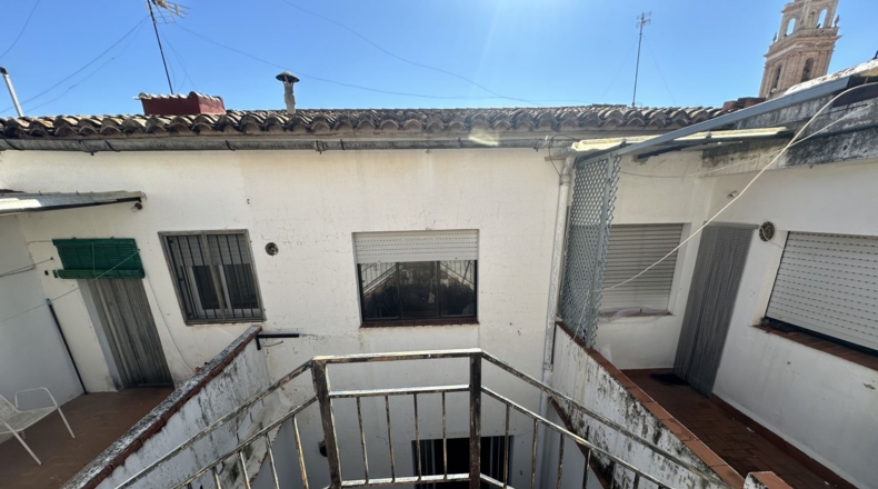 Valencia - Algímia d'Alfara - 450m2