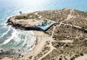 Chalet independiente con terreno en venta en Águilas ref: TR190845 foto