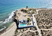 Chalet independiente con terreno en venta en Águilas ref: TR190845 foto