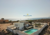Chalet independiente con terreno en venta en Águilas ref: TR190845 foto