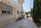 Chalet independiente con terreno en venta en Águilas ref: TR334578 foto