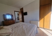 Дом с участком на продажу в городе Calafell. Фото
