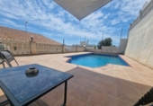 Chalet independiente con terreno en venta en Calafell ref: TR233421 foto