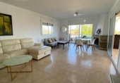 Chalet independiente con terreno en venta en Calafell ref: TR233421 foto