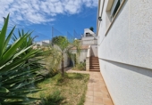 Chalet independiente con terreno en venta en Calafell ref: TR233421 foto