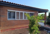 Chalet independiente con terreno en venta en la España, Cunit, ref: TR353451 foto