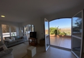 Chalet independiente con terreno en venta en Badajoz ref: TR61059 foto