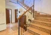 Chalet independiente con terreno en venta en Badajoz ref: TR61059 foto